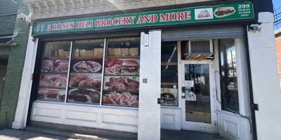 2 Roses Deli & Grocery 4